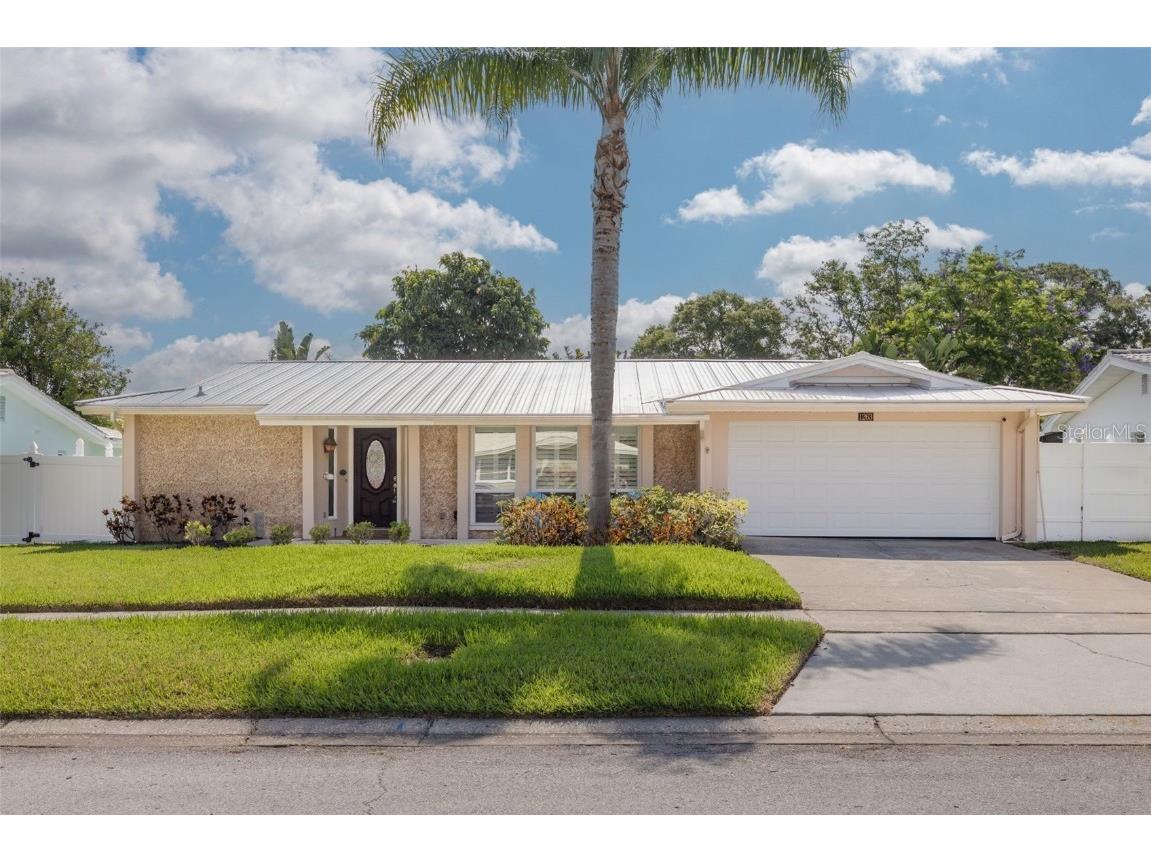 1263 Overcash Drive Dunedin FL 34698 TB8388939 image1