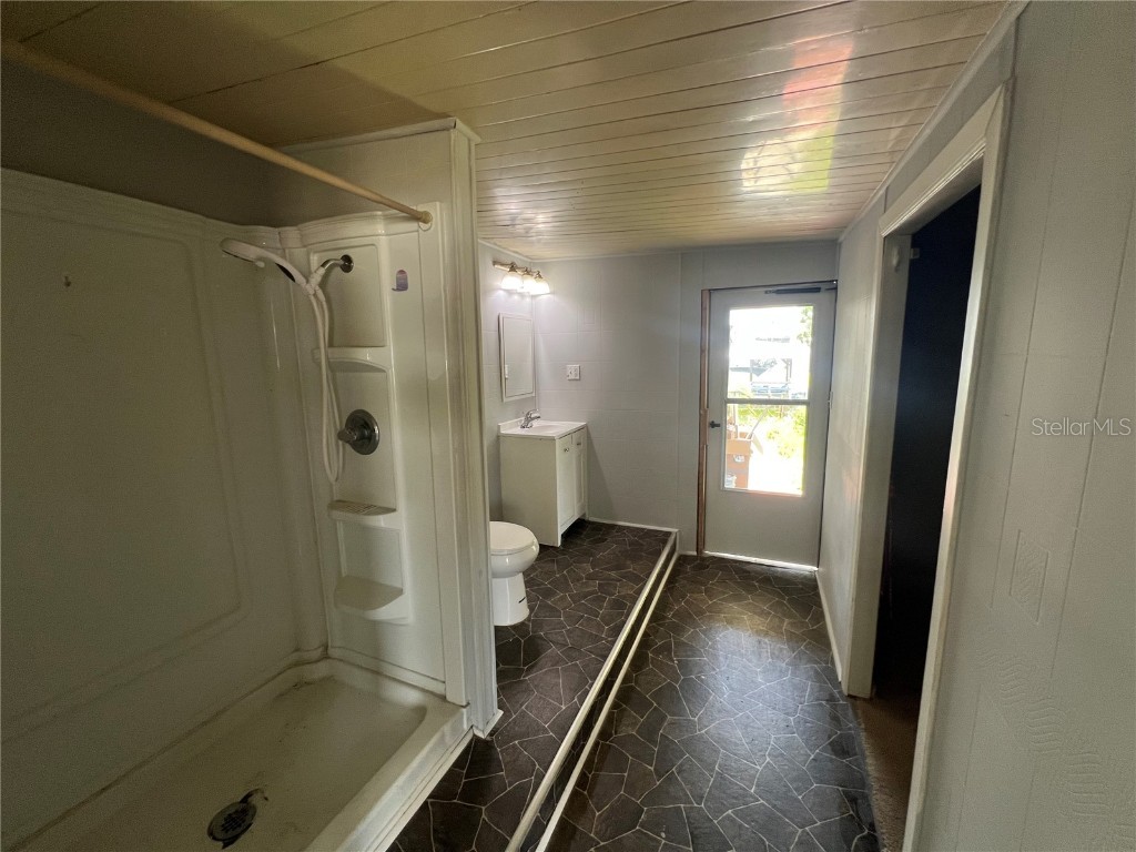 12635 Milwaukee Avenue Tavares FL 32778 - HARRIS CHAIN OF LAKES O6271809 image10