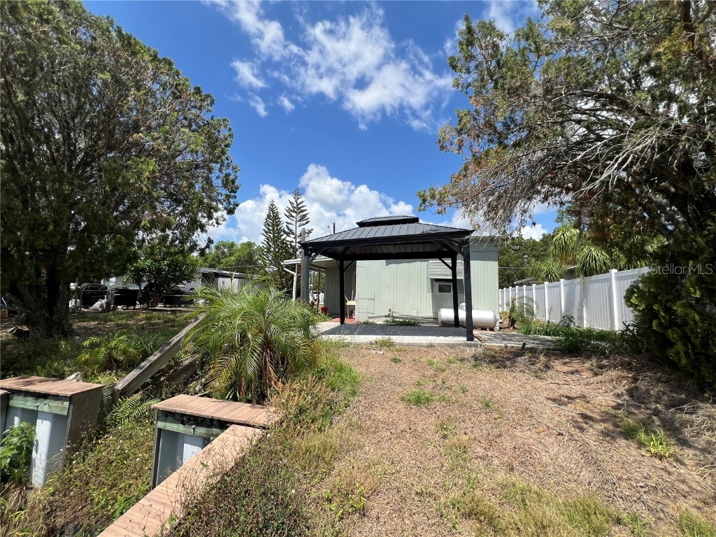 12635 Milwaukee Avenue Tavares FL 32778 - HARRIS CHAIN OF LAKES O6271809 image14