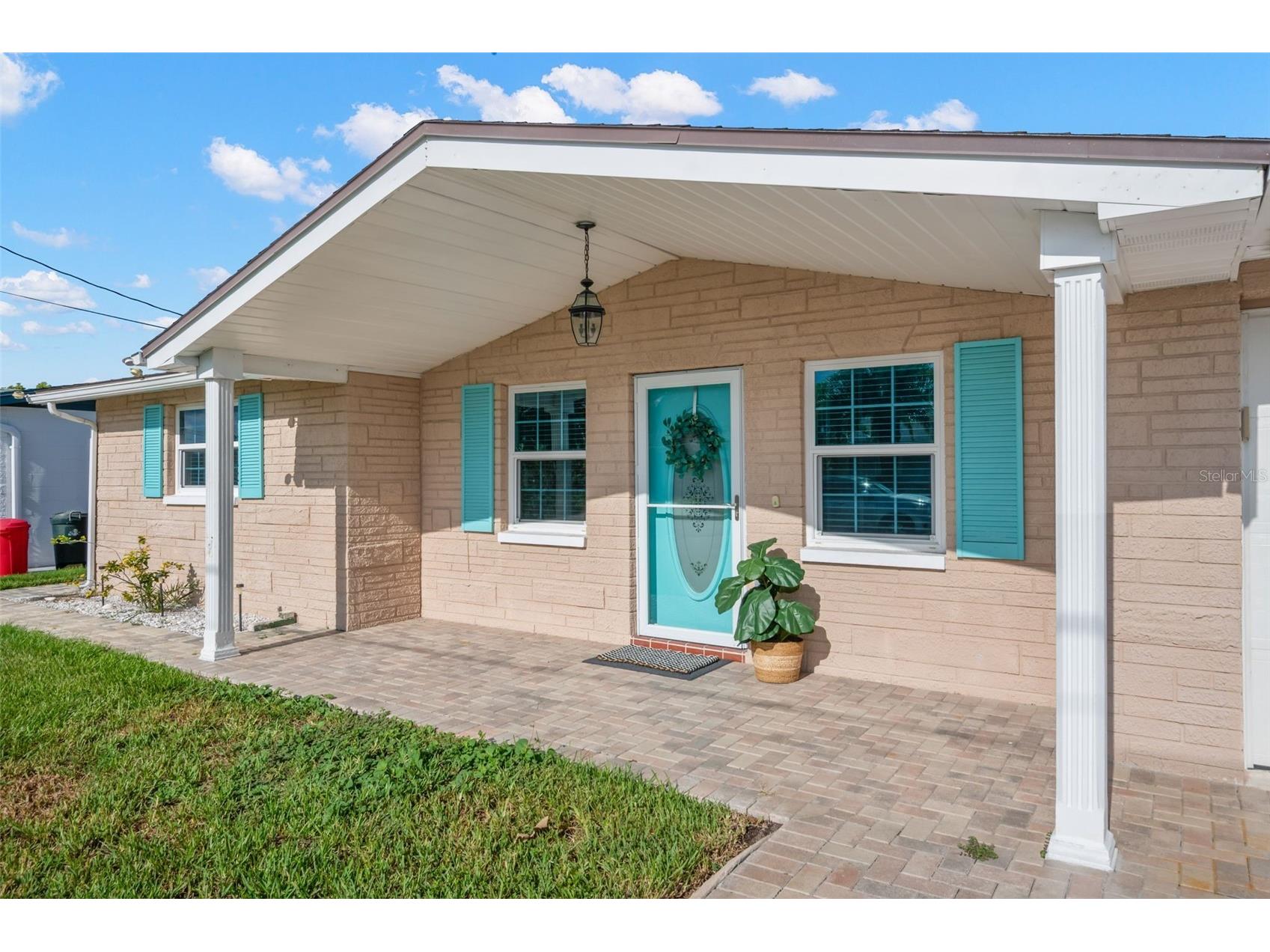 12637 2nd Isle Hudson FL 34667 TB8412944 image1
