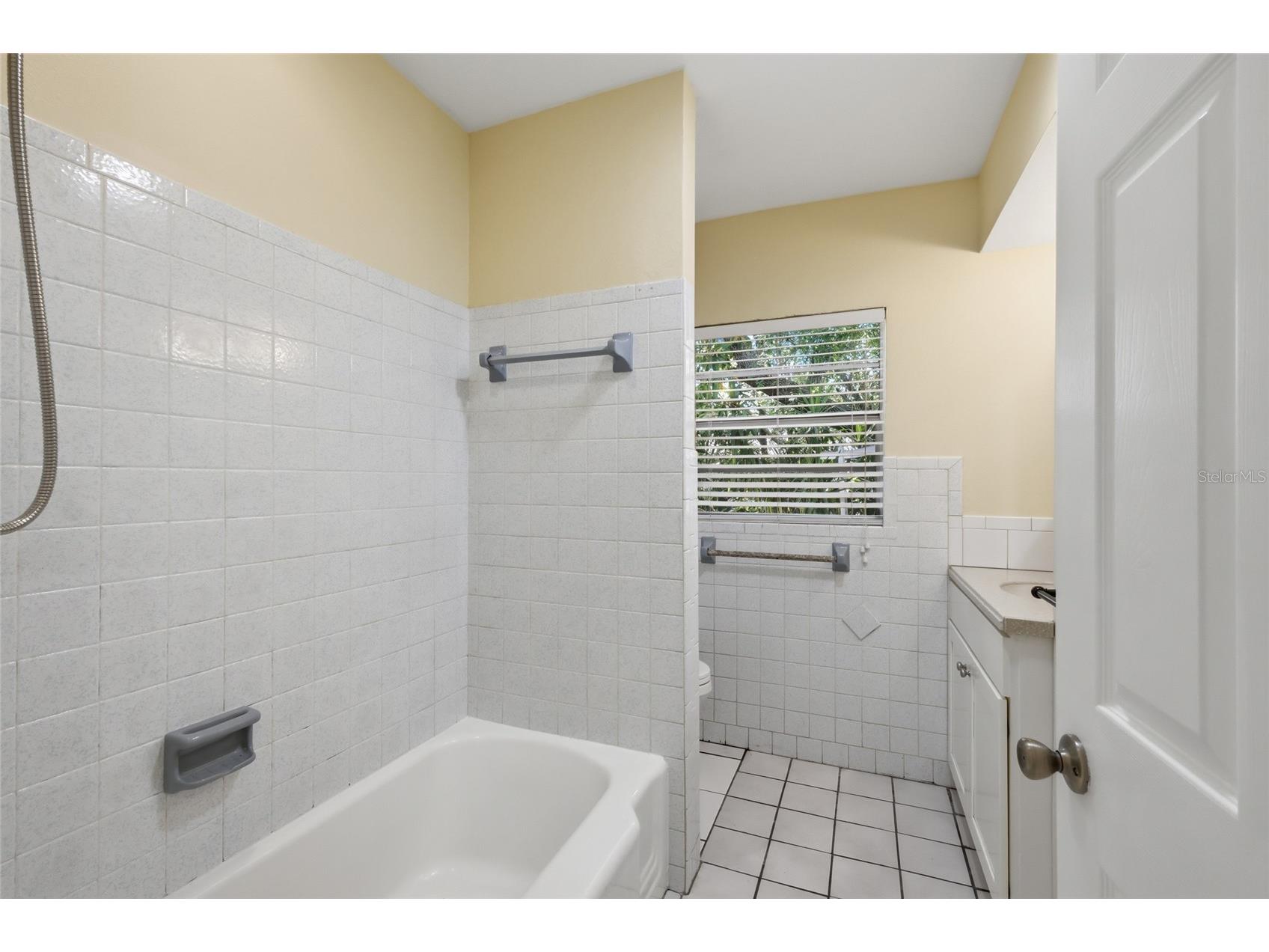 1264 18th Street Sarasota FL 34234 A4687775 image12