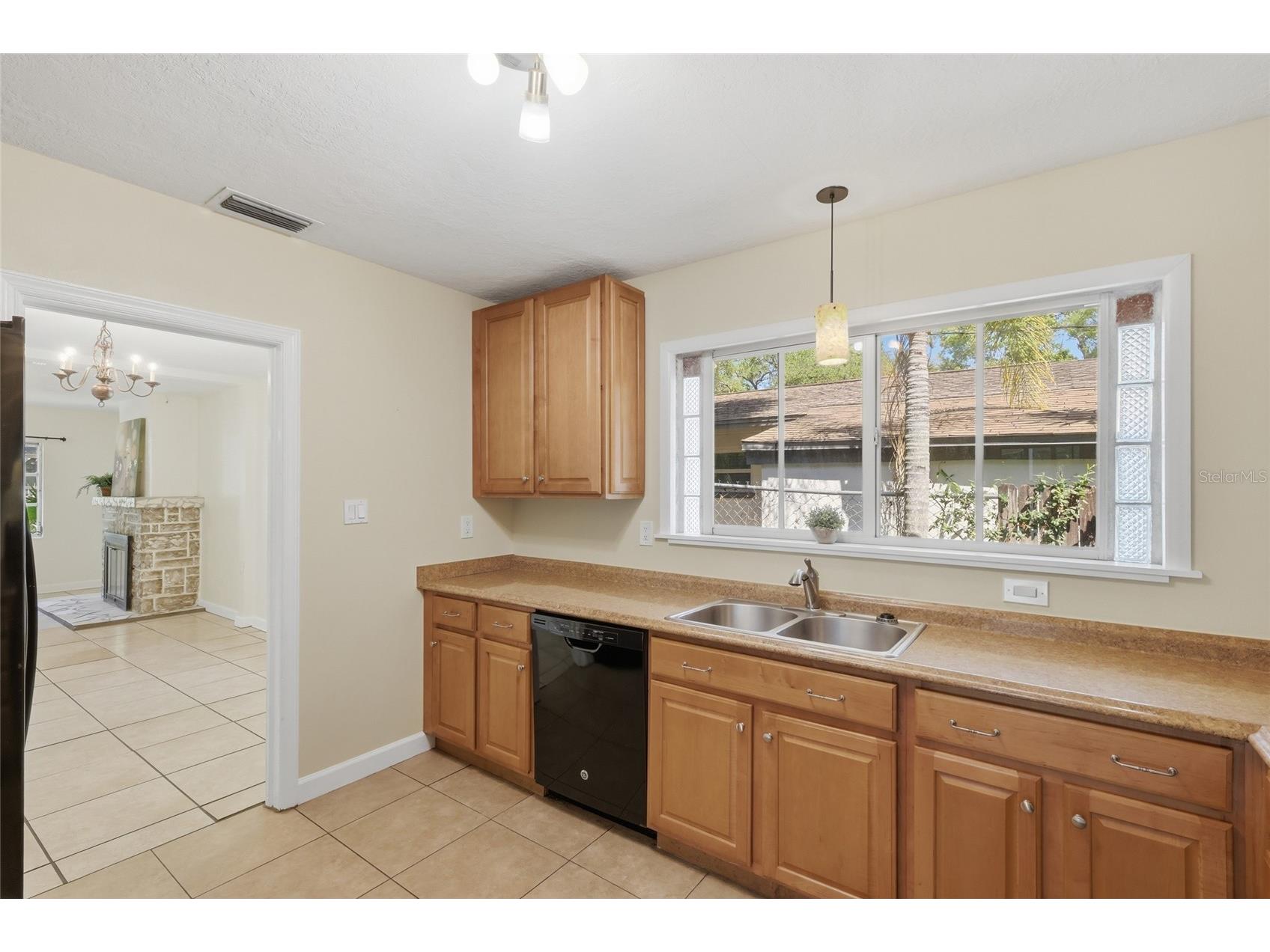 1264 18th Street Sarasota FL 34234 A4687775 image5