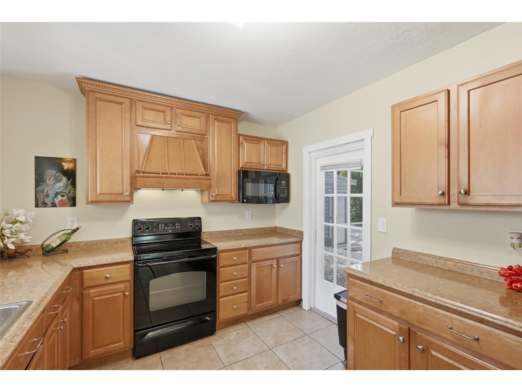 1264 18th Street Sarasota FL 34234 A4687775 image6
