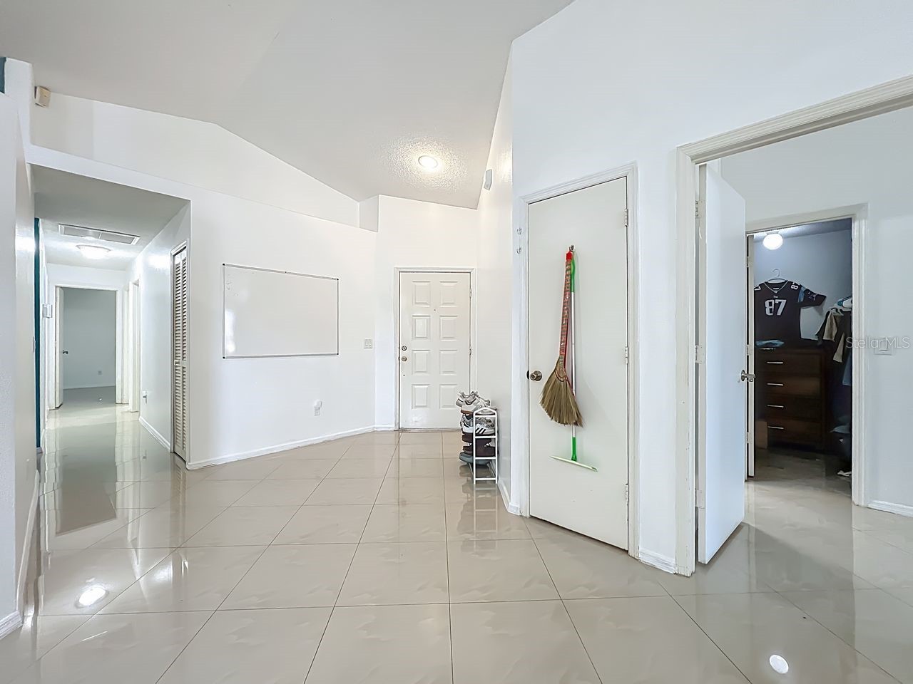 1264 Timberbend Circle Orlando FL 32824 O6395905 image8