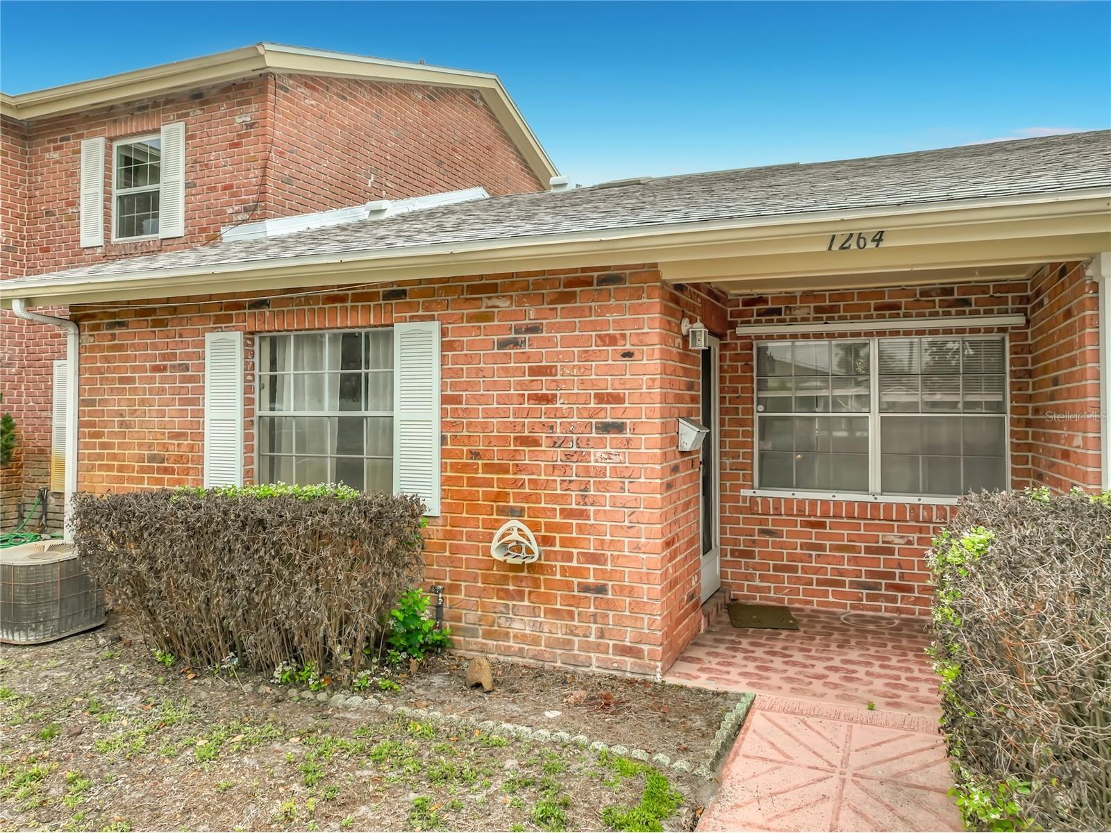 1264 Village Way Orlando FL 32807 A4686653 image3