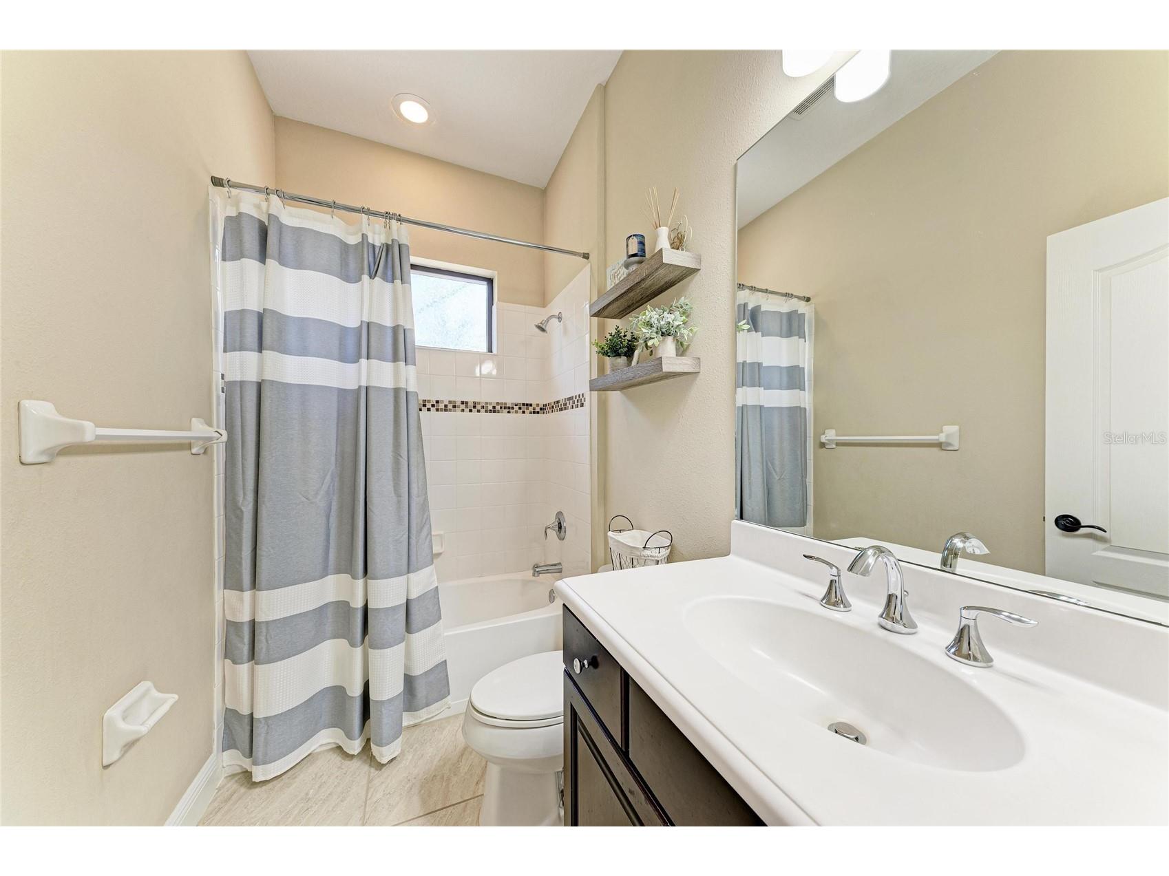 12642 Harney Street Venice FL 34293 A4695081 image40