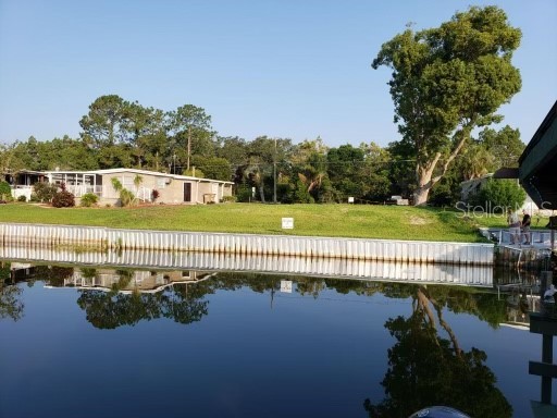 12643 Milwaukee Avenue Tavares FL 32778 - CANAL TO HARRIS CHAIN OF LAKES G5067398 image1
