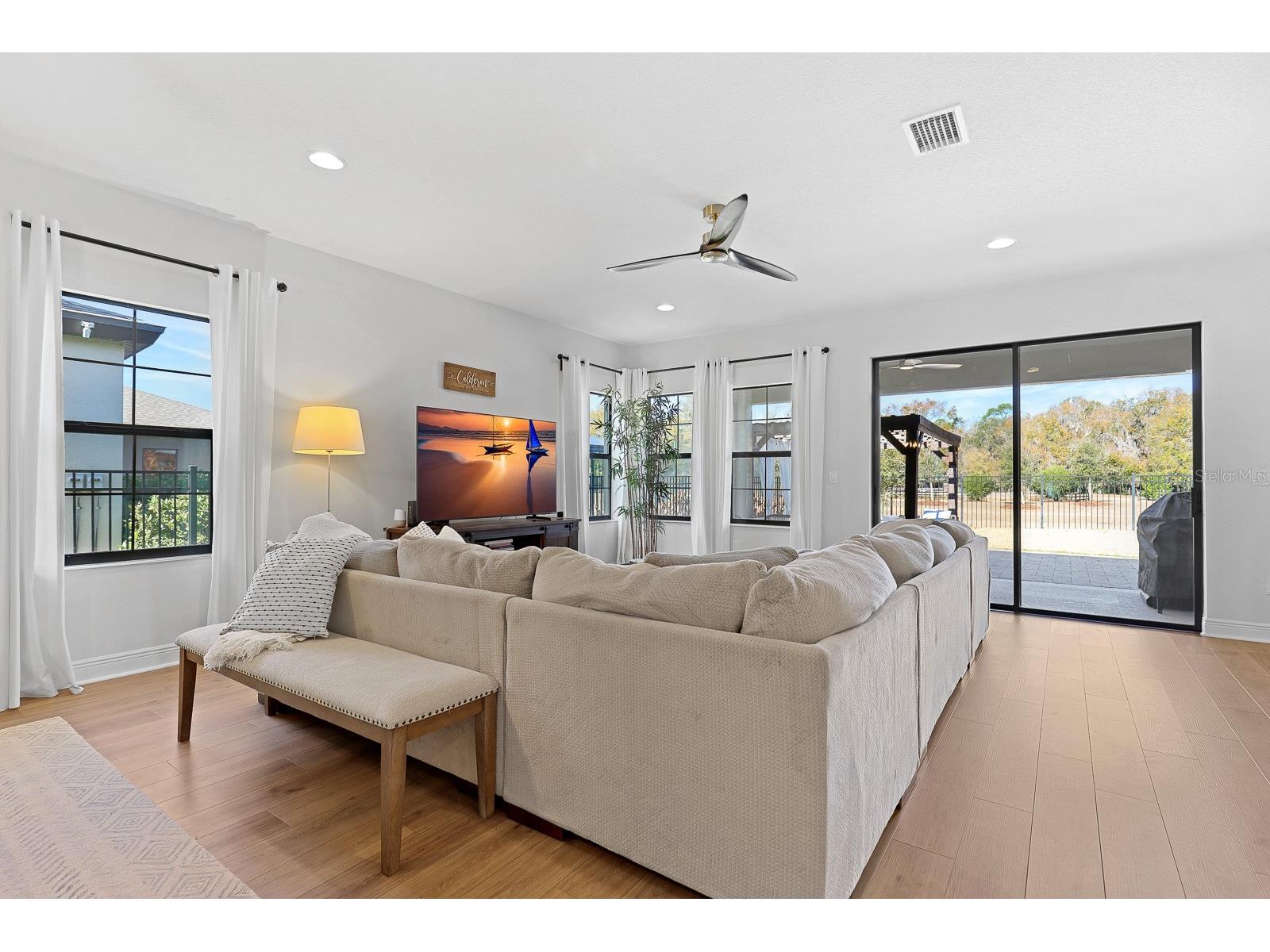 12643 Shetland Walk Drive Lithia FL 33547 TB8474750 image6