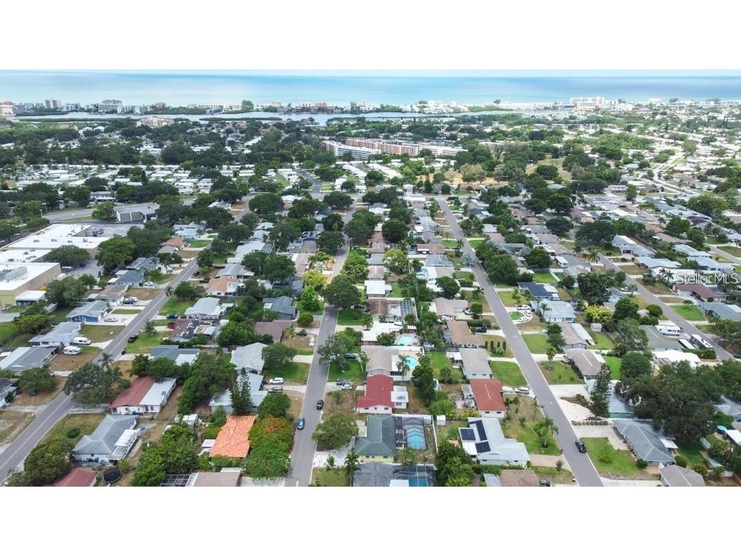 12644 81st Terrace Seminole FL 33776 TB8497937 image2