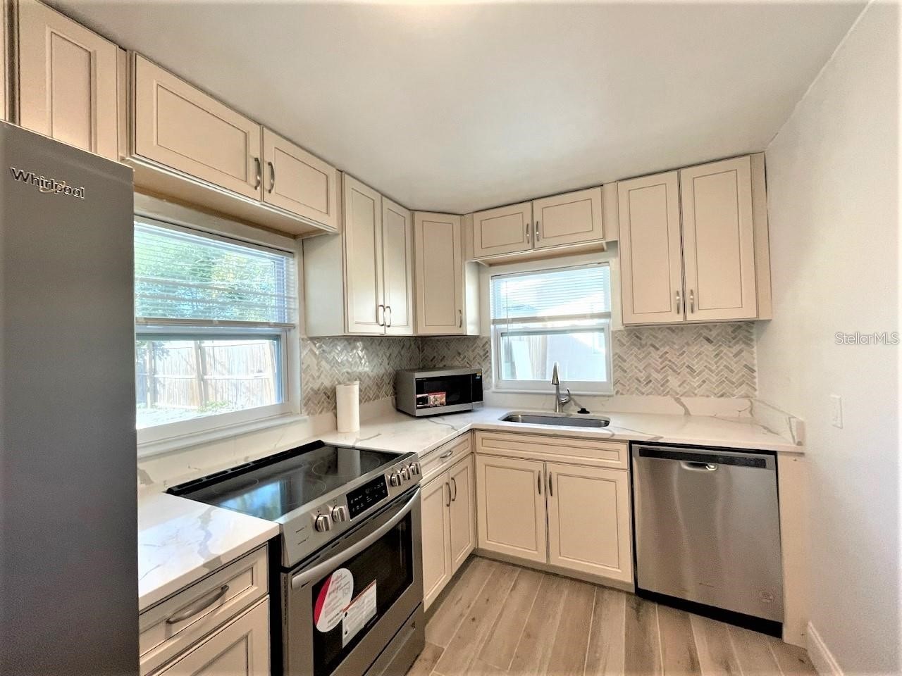 12644 81st Terrace Seminole FL 33776 TB8497937 image5