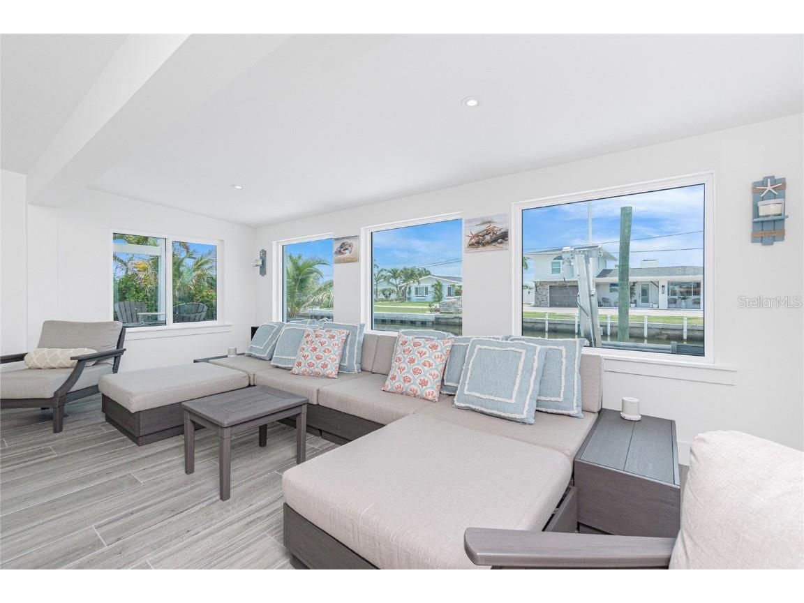 1265 Holiday Drive Englewood FL 34223 D6143433 image24