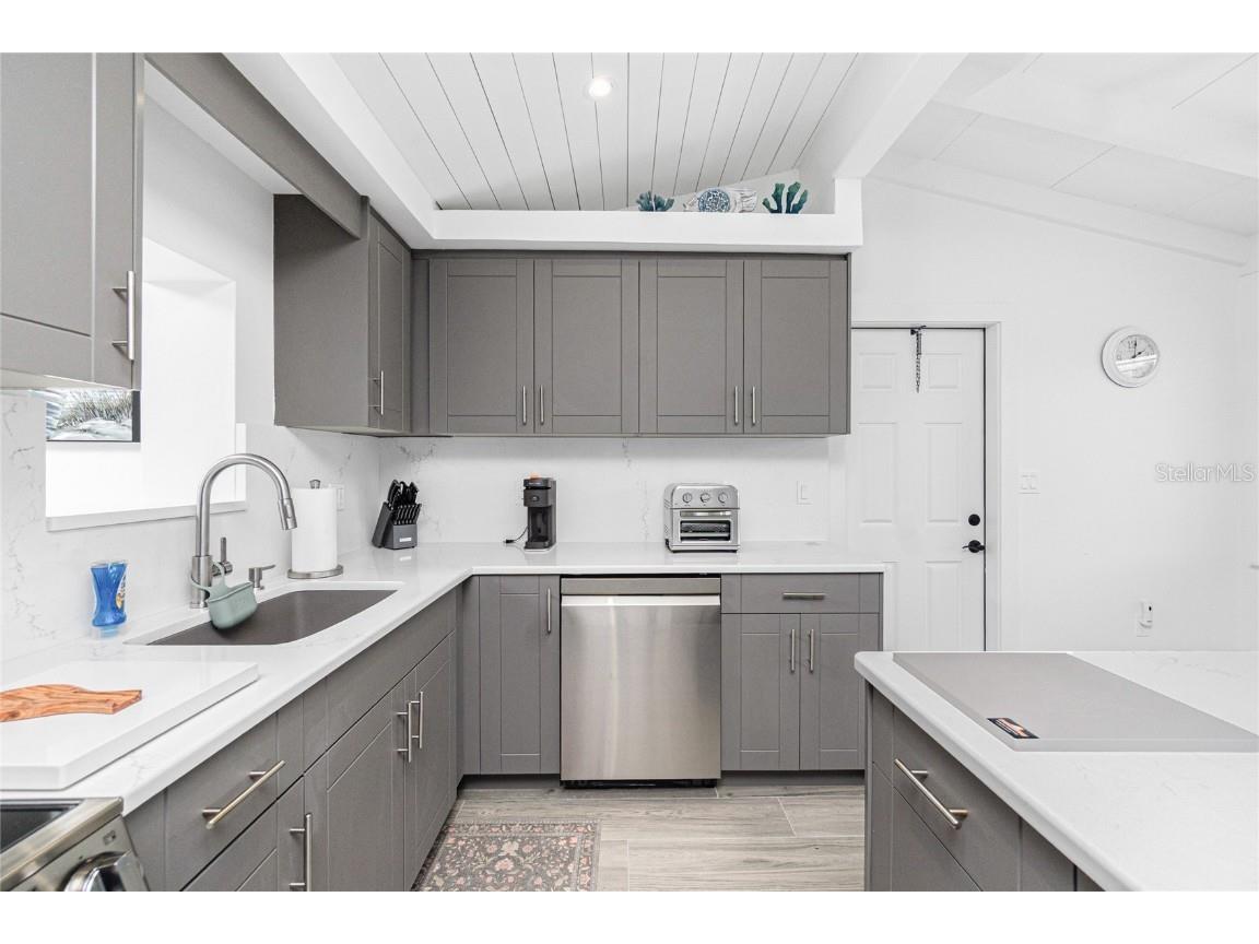 1265 Holiday Drive Englewood FL 34223 D6143433 image34