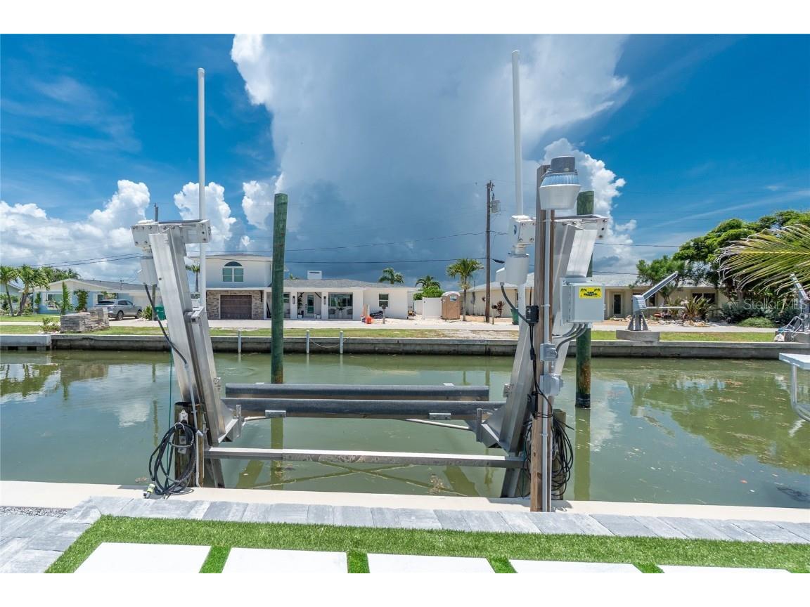 1265 Holiday Drive Englewood FL 34223 D6143433 image55