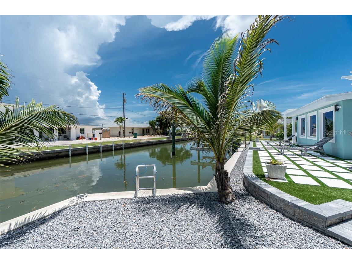 1265 Holiday Drive Englewood FL 34223 D6143433 image59