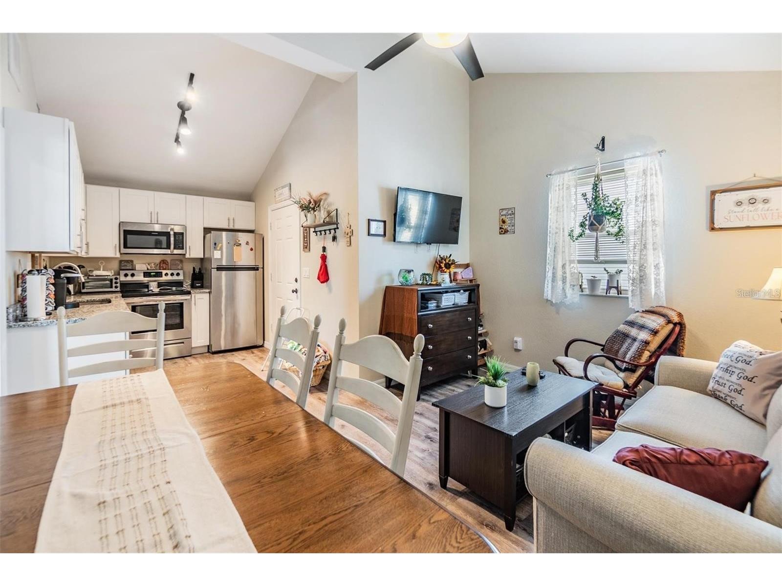 1265 Jade Place Clearwater FL 33756 W7884650 image3