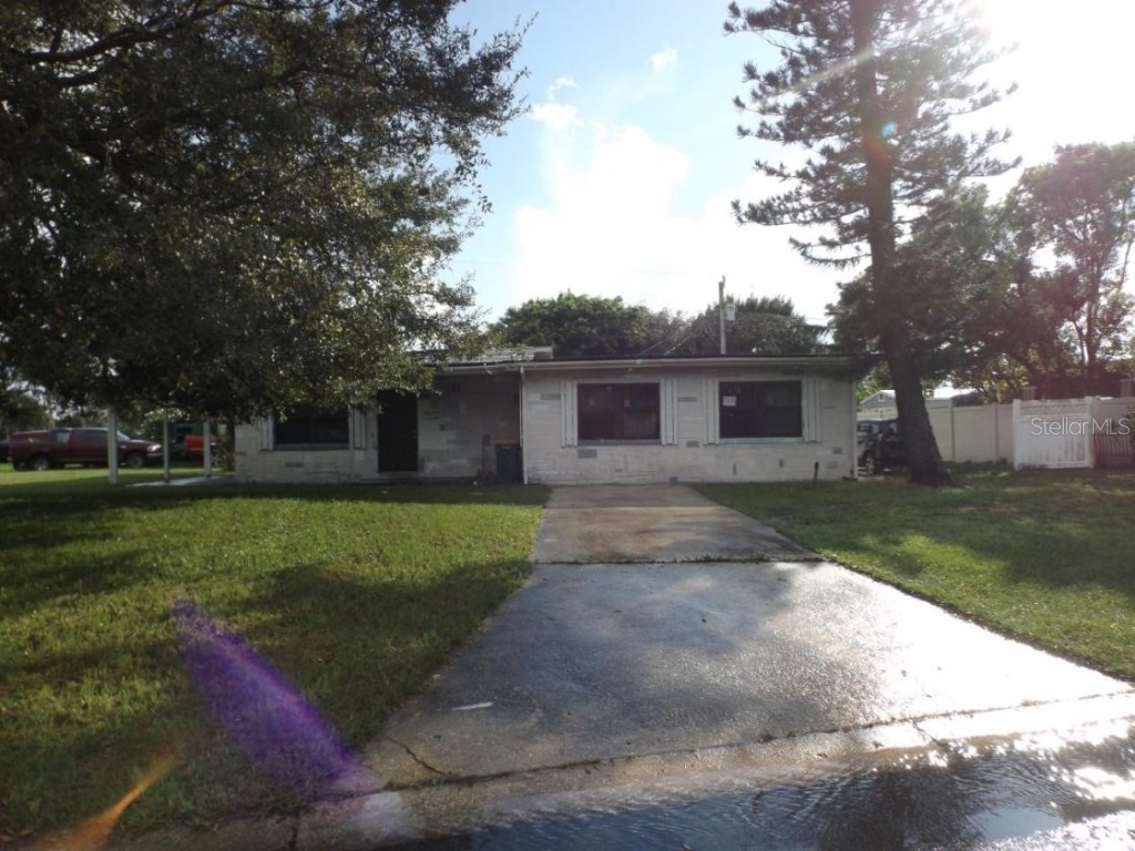 1265 Pinewood Drive Melbourne FL 32935 V4939173 image1