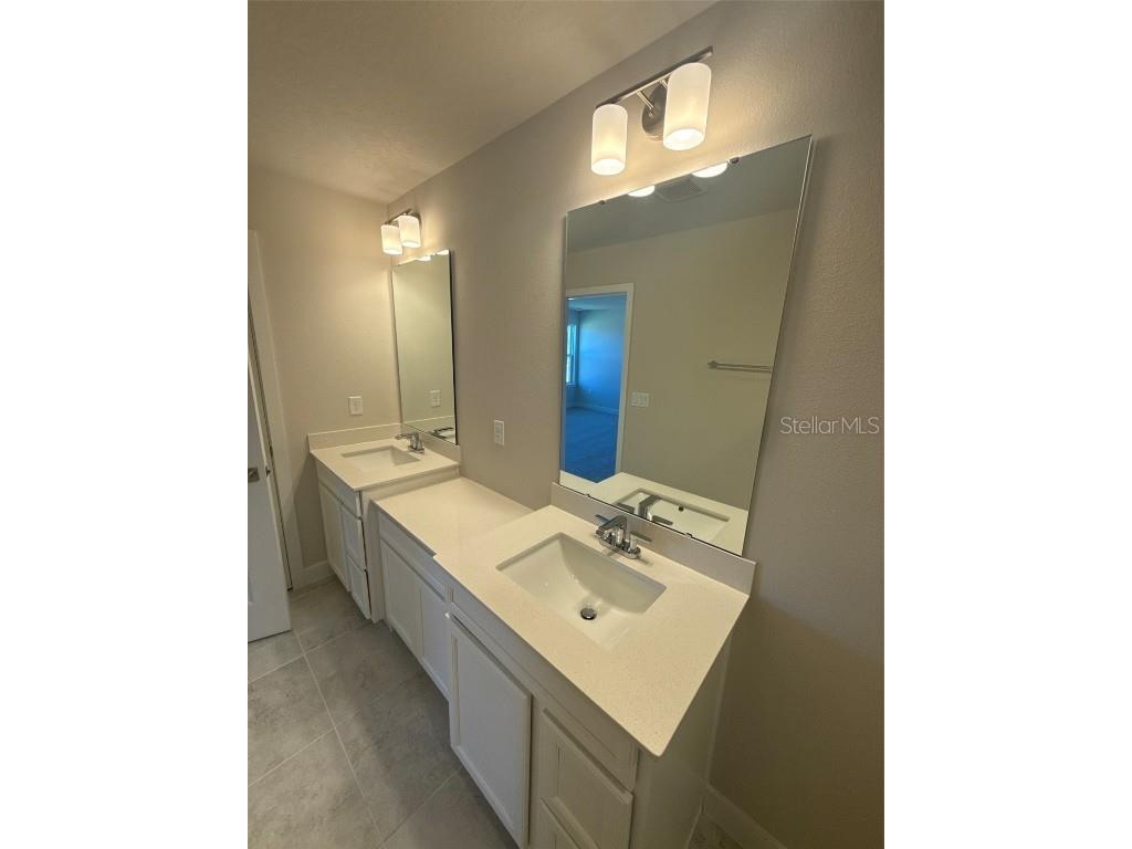 1265 Pineywood Field Drive Davenport FL 33837 W7879058 image4