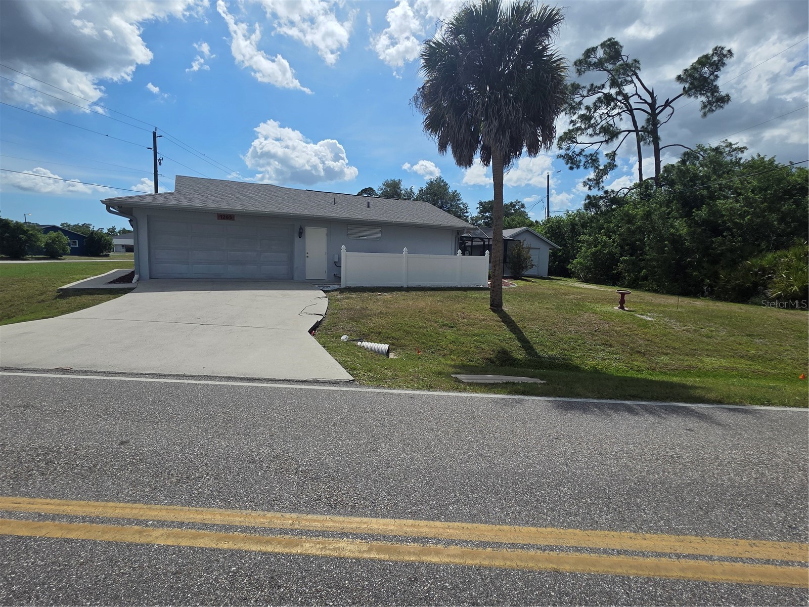 1265 Yorkshire Street Port Charlotte FL 33952 C7525857 image1