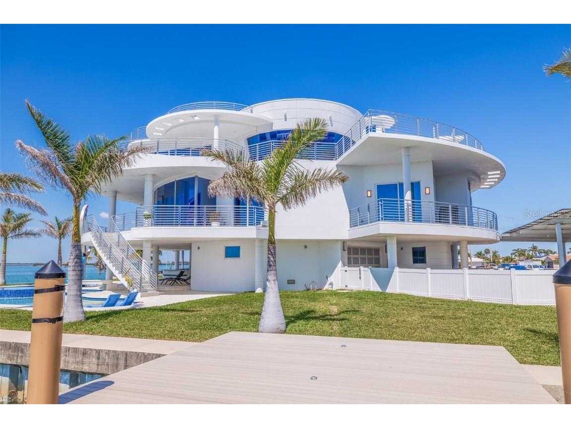 12650 7th Street E Treasure Island FL 33706 - GULF OF AMERICA TB8374653 image2