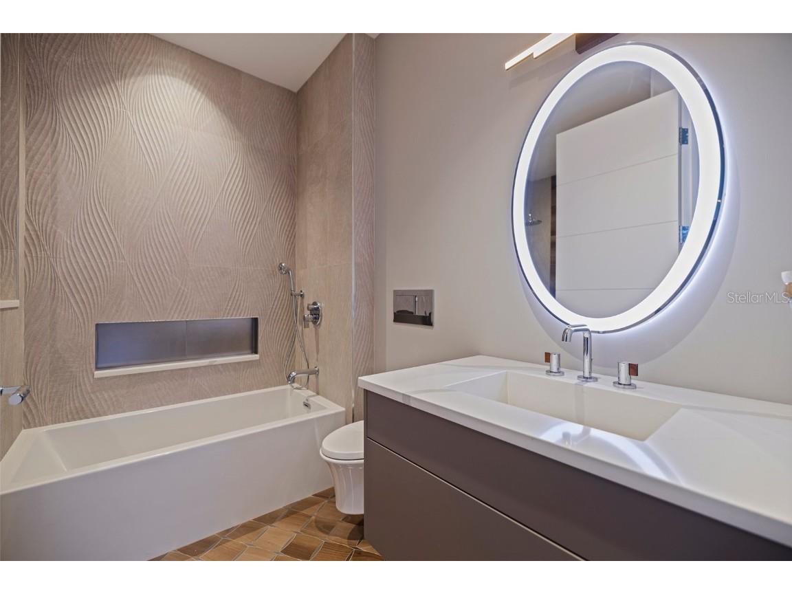 12650 7th Street E Treasure Island FL 33706 - GULF OF AMERICA TB8374653 image40