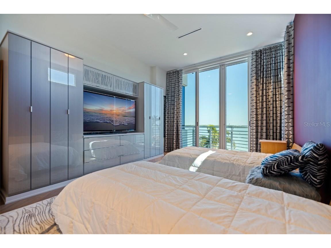 12650 7th Street E Treasure Island FL 33706 - GULF OF AMERICA TB8374653 image52