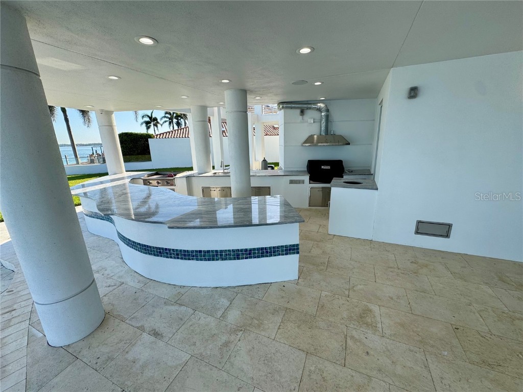 12650 7th Street E Treasure Island FL 33706 - GULF OF AMERICA TB8374653 image95