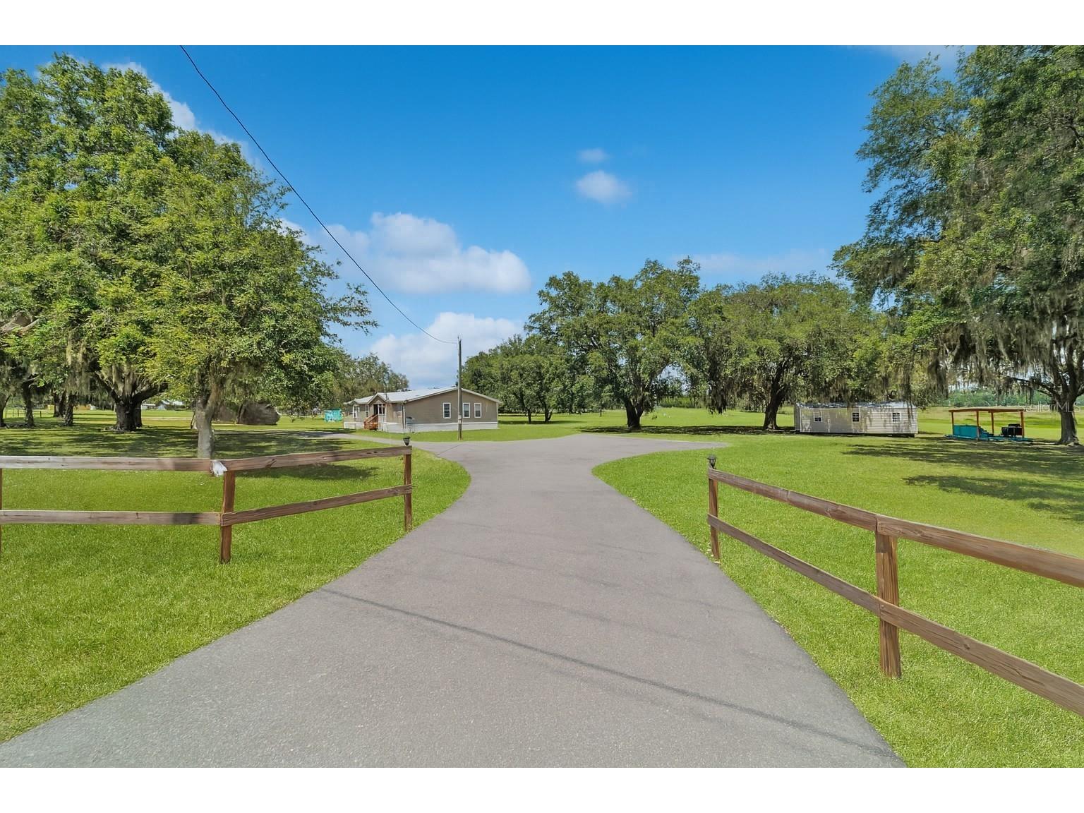 12651 SE County Road 337 Dunnellon FL 34431 OM704516 image79