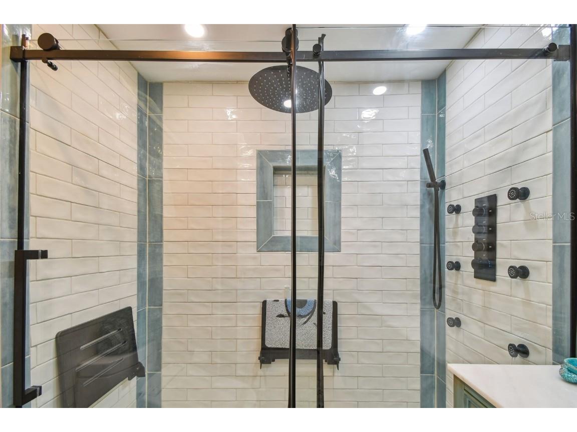 12651 Seminole Boulevard #10C Largo FL 33778 TB8359363 image38