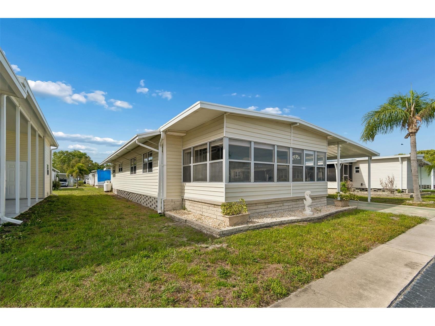 12651 Seminole Boulevard #15I Largo FL 33778 TB8495754 image2