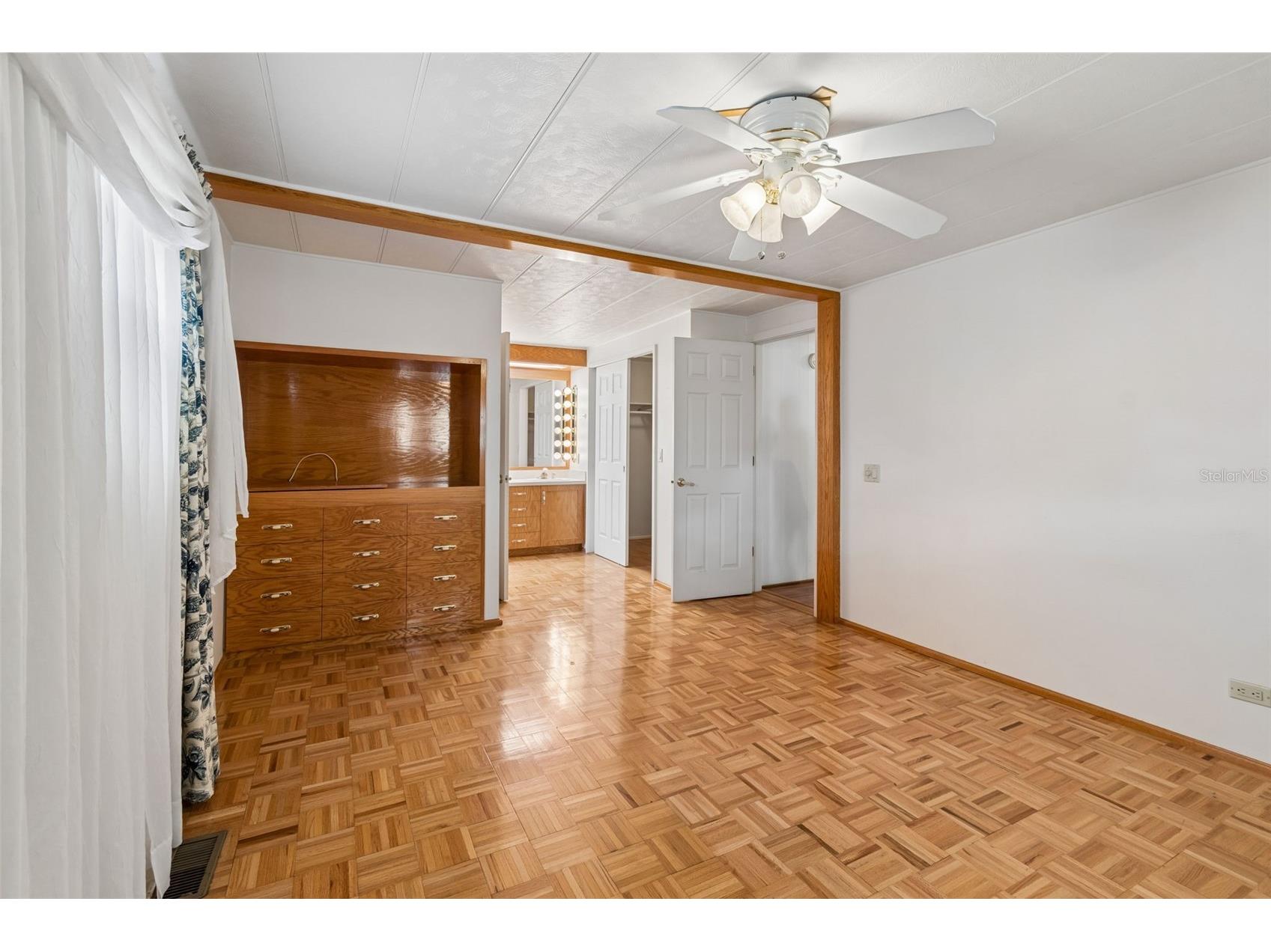 12651 Seminole Boulevard #15I Largo FL 33778 TB8495754 image39