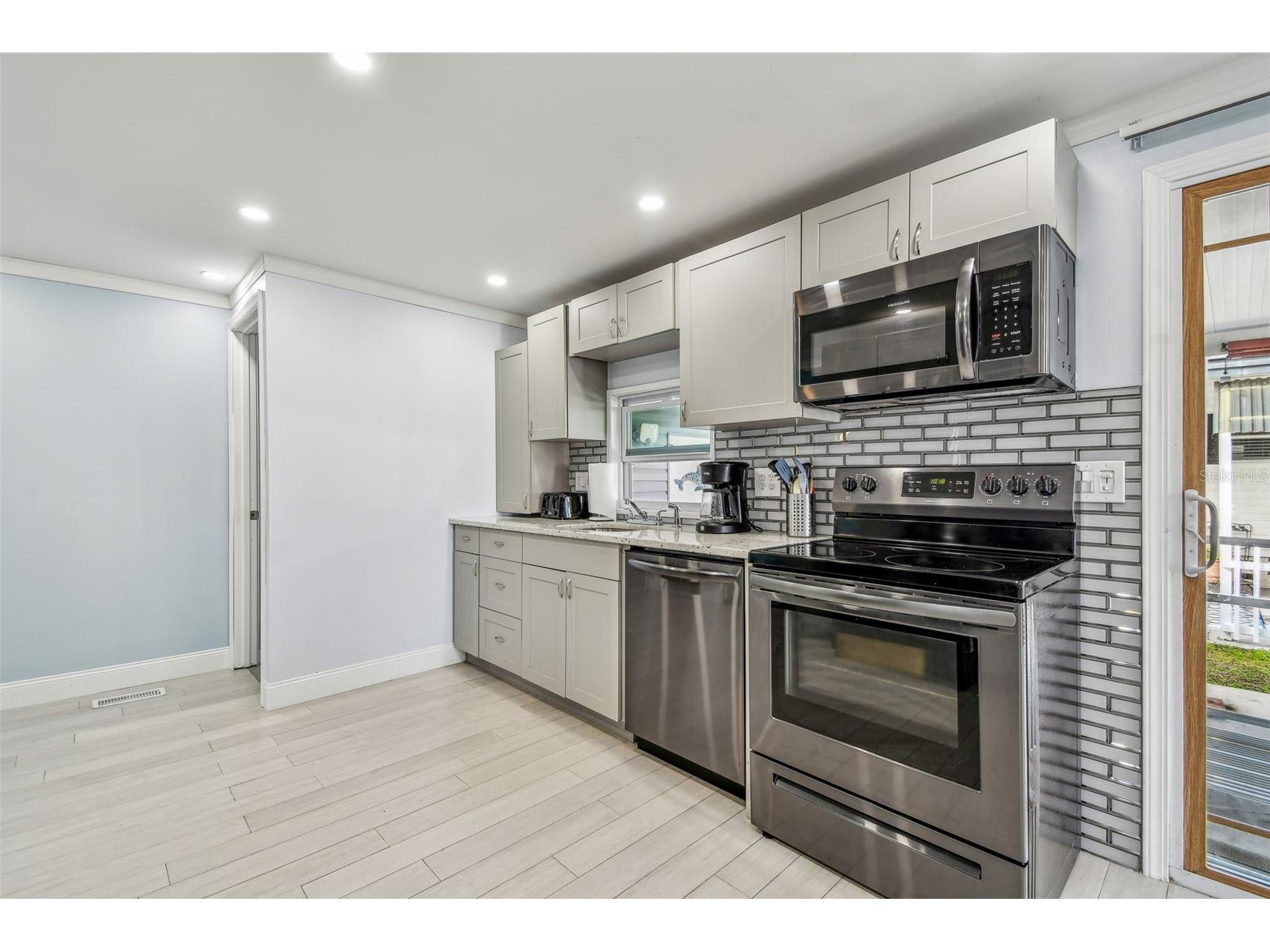 12651 Seminole Boulevard #2C Largo FL 33778 - LAKE SEMINOLE TB8461461 image8