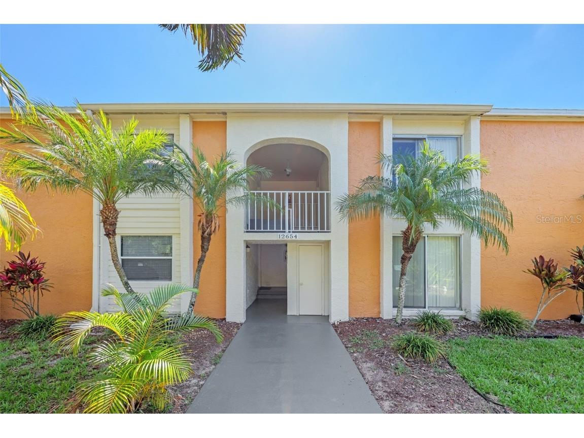 12654 Kenwood Lane #C Fort Myers FL 33907 A4612056 image1