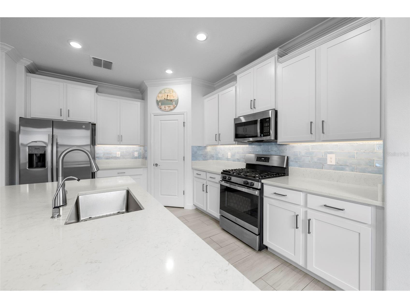 12657 Tahitian Pearl Circle Parrish FL 34219 A4696113 image10