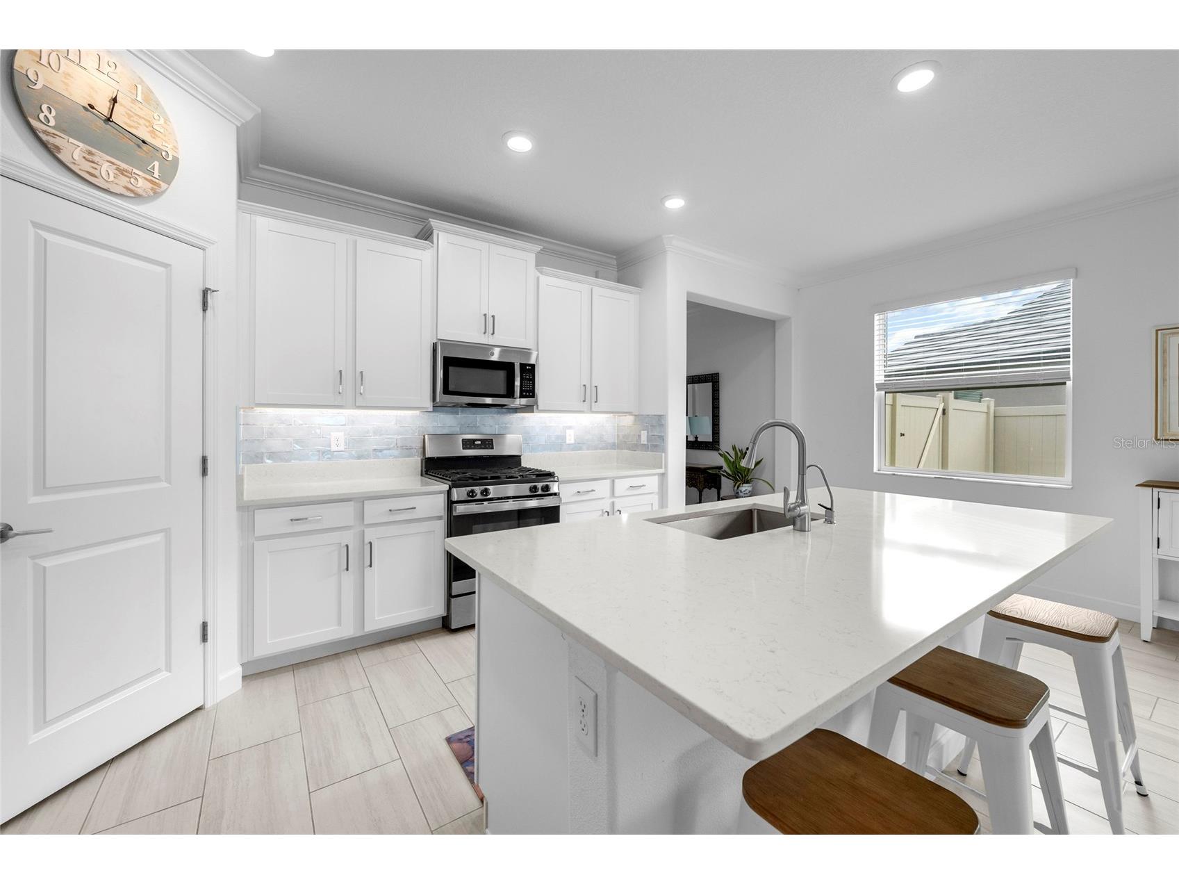12657 Tahitian Pearl Circle Parrish FL 34219 A4696113 image8