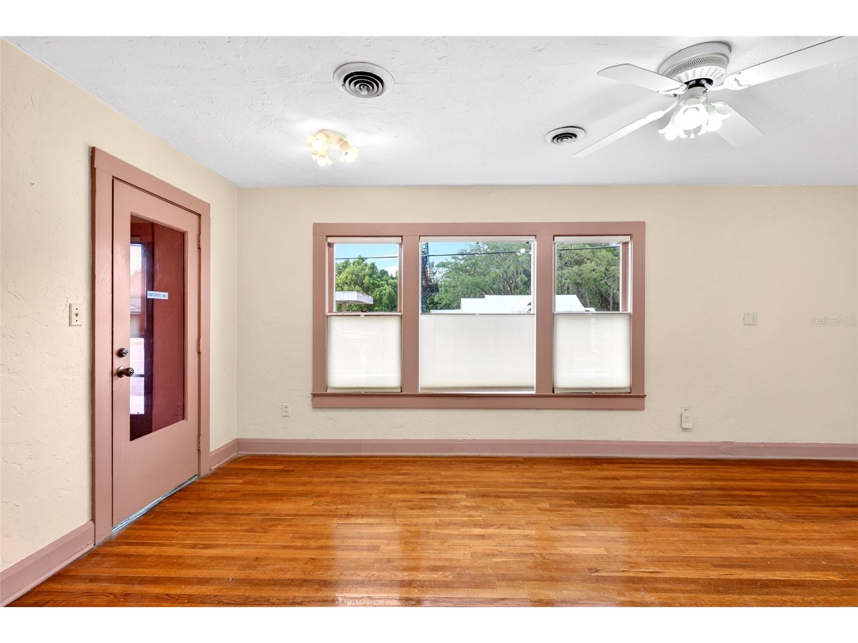 1266 E Silver Springs Boulevard Ocala FL 34470 O6401743 image17