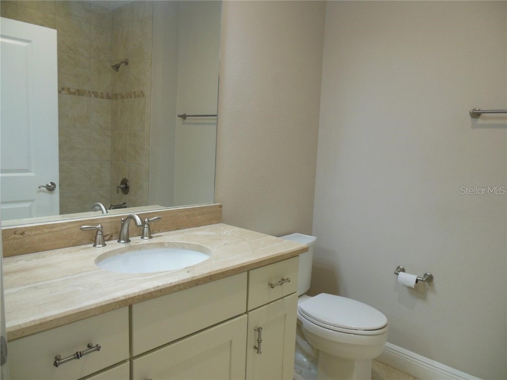 1266 Riverscape Street Bradenton FL 34208 - MANATEE RIVER A4668479 image23