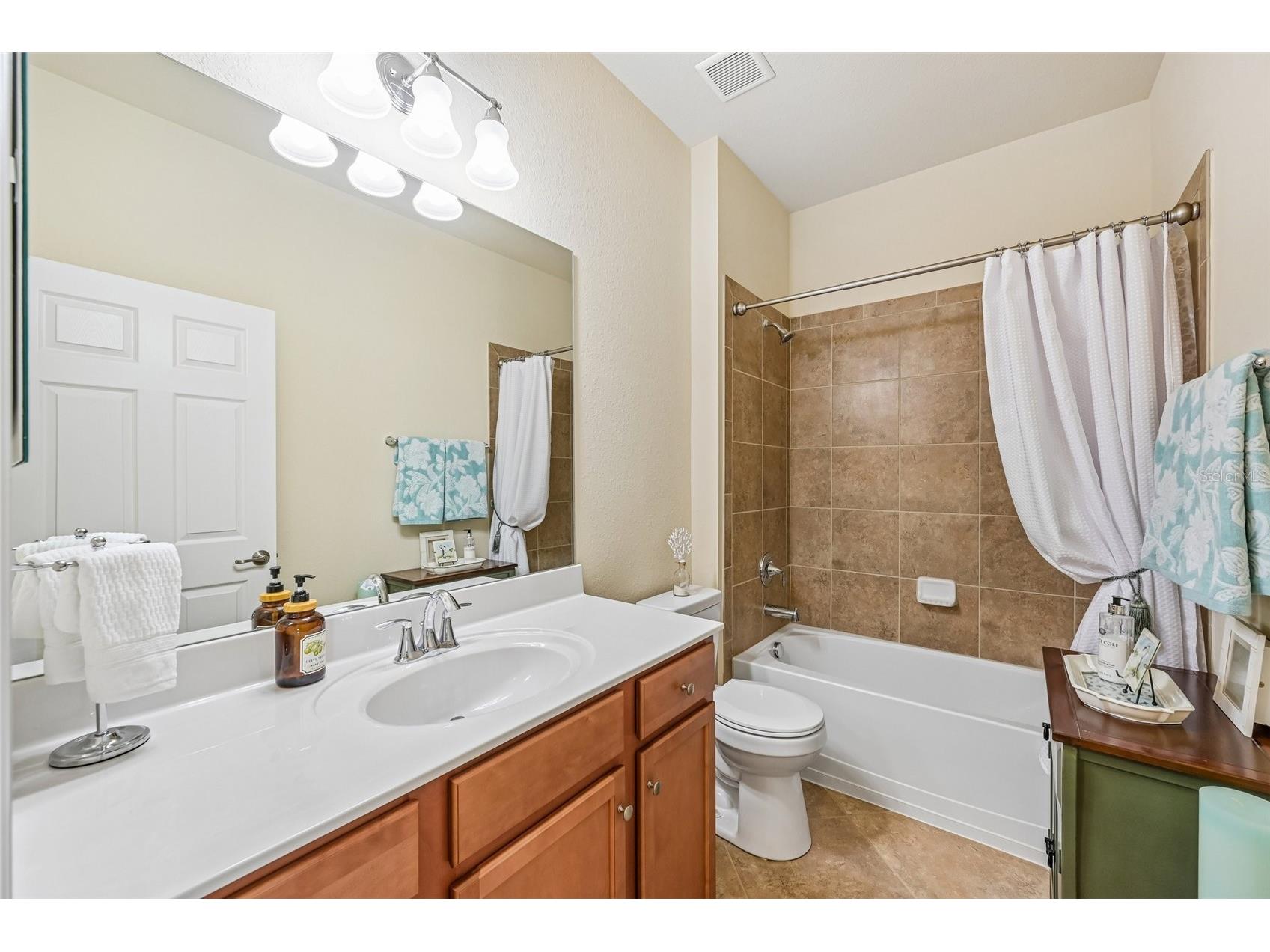 12664 Felice Drive Venice FL 34293 A4697510 image25