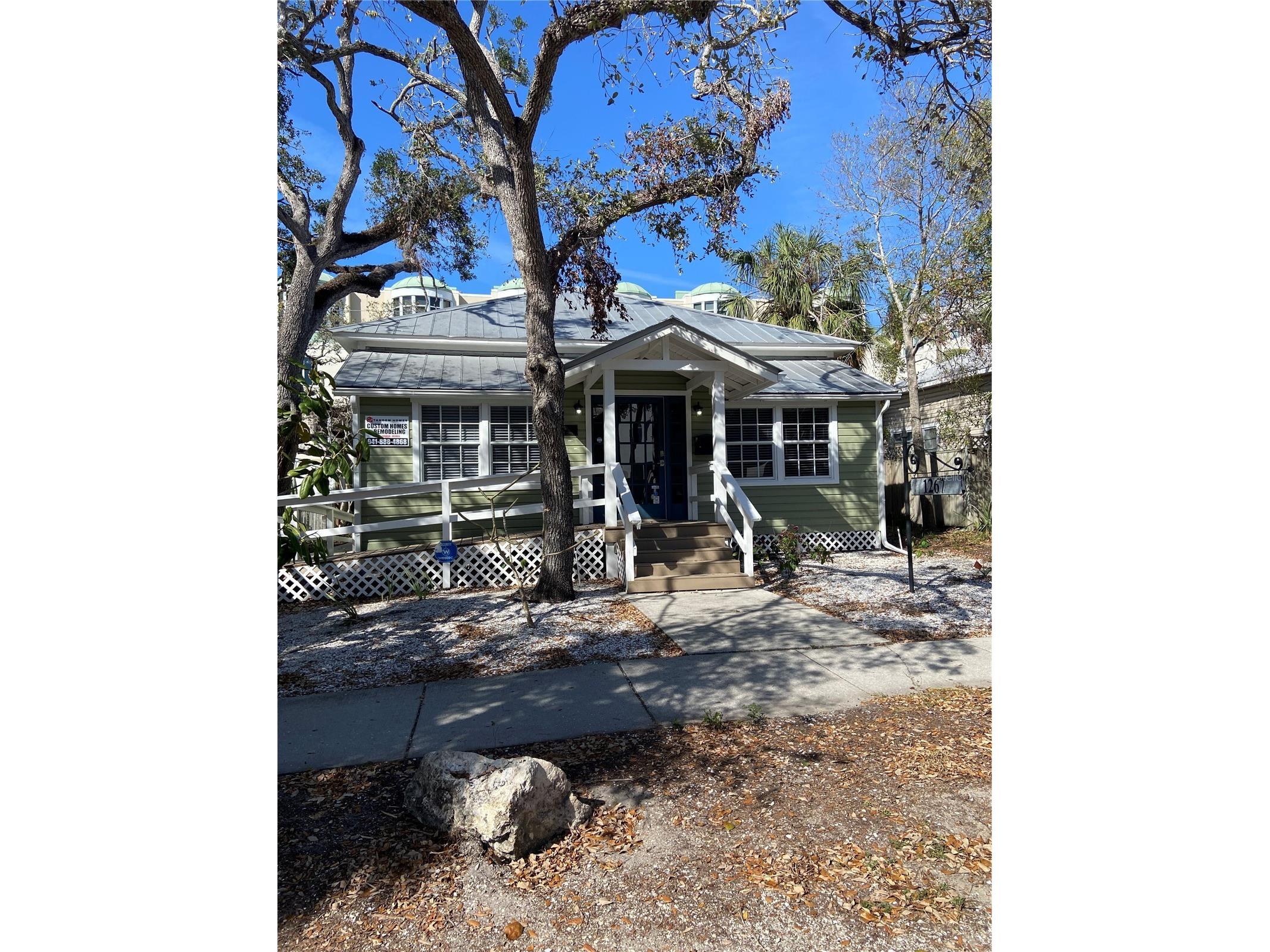 1267 2nd Street Sarasota FL 34236 D6140948 image1