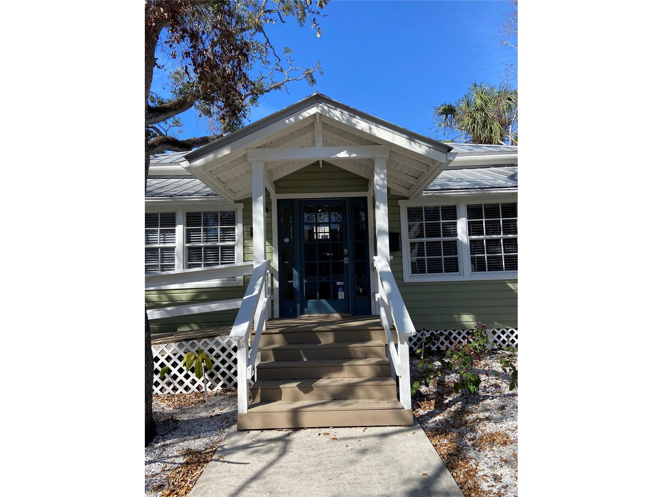 1267 2nd Street Sarasota FL 34236 D6140948 image3