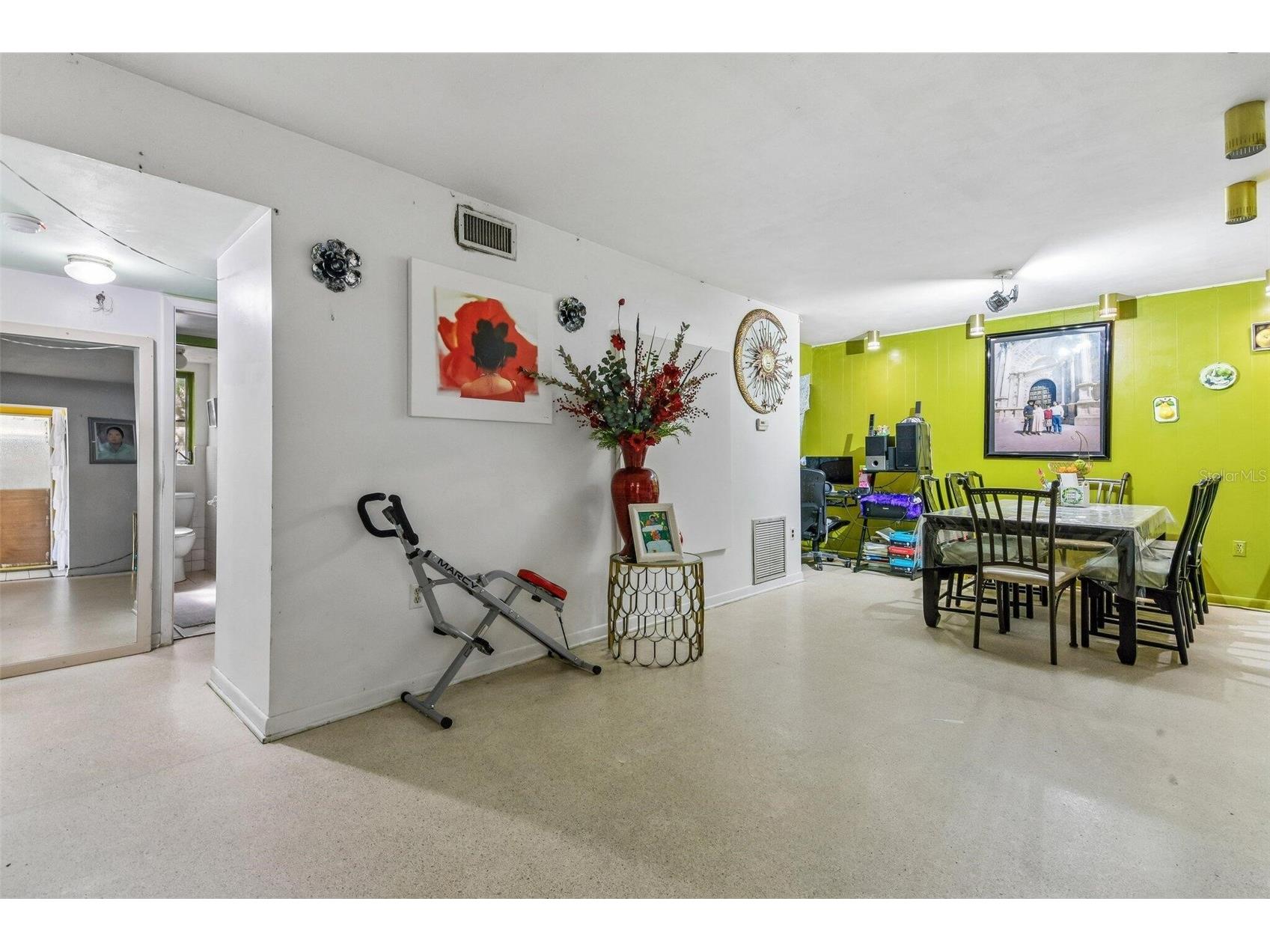 1267 Franklin Street Clearwater FL 33756 O6423487 image4