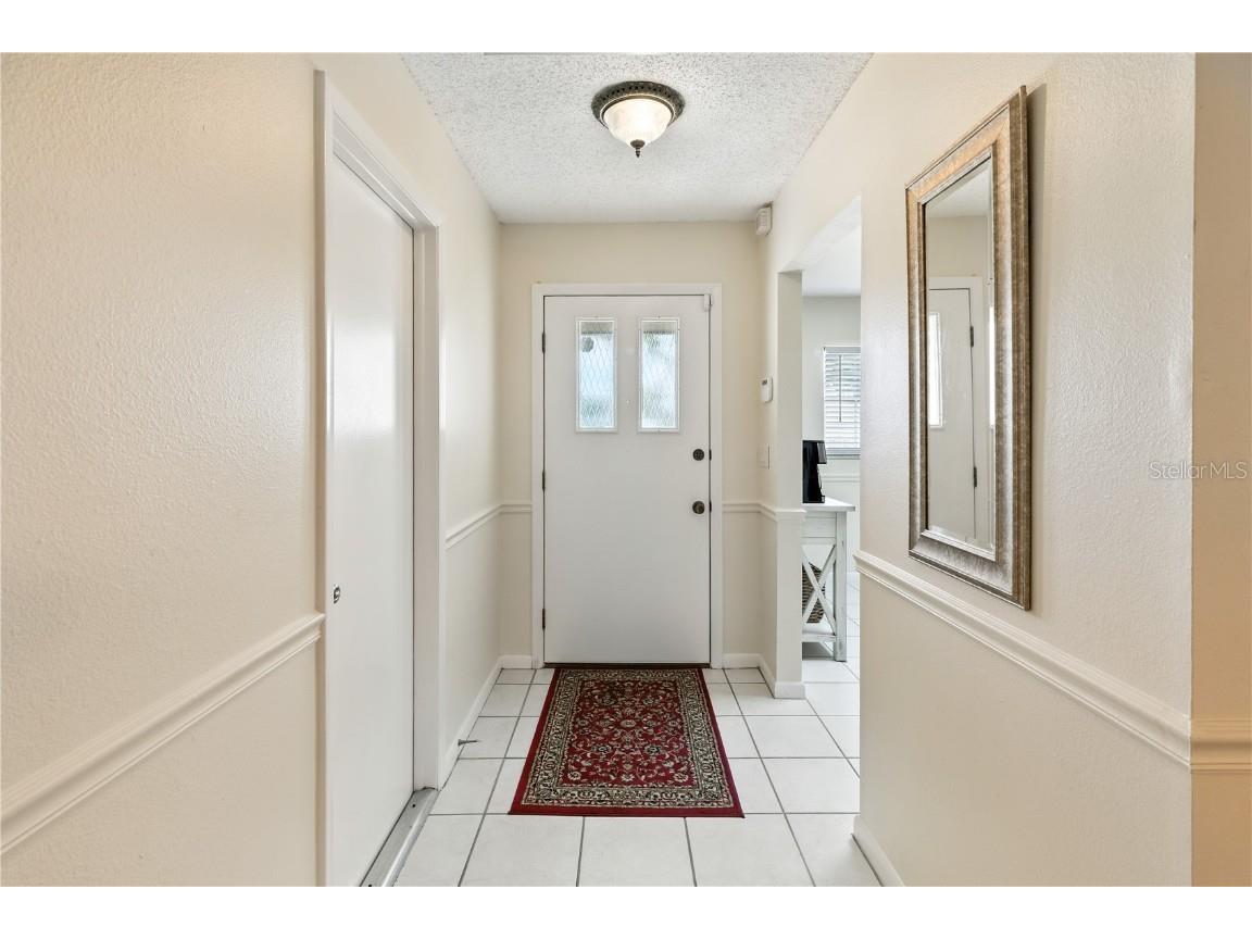 1267 Hazeltine Drive Fort Myers FL 33919 C7514218 image2