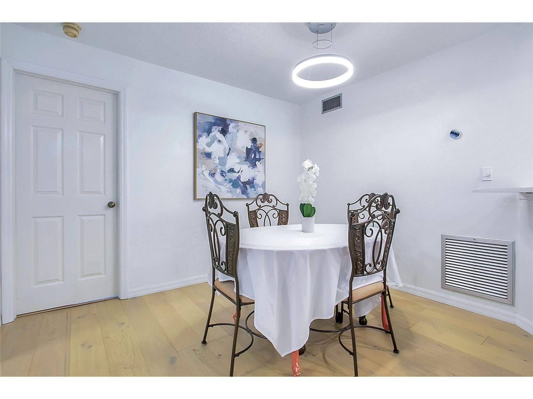1267 Saint Tropez Circle #GE Orlando FL 32806 - LAKE PINELOCH & LAKE WILASARA O6373210 image10