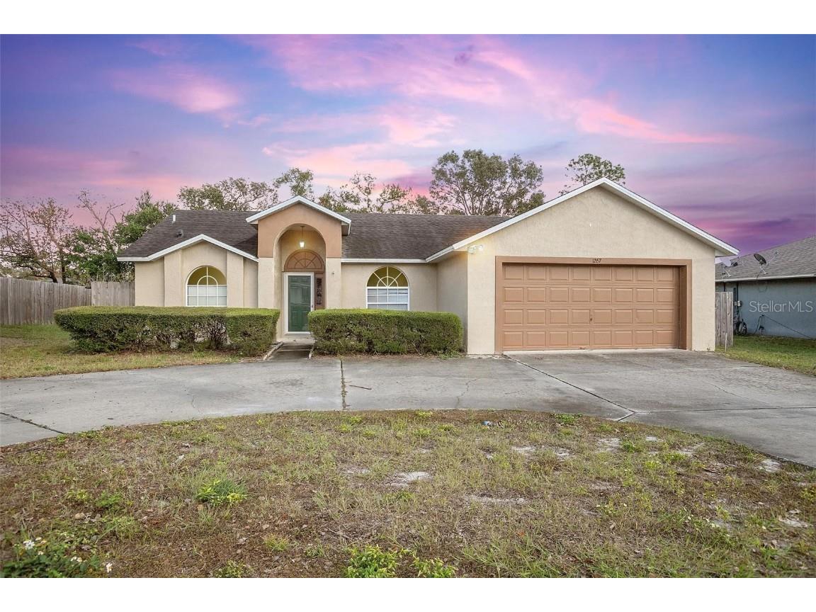 1267 Saxon Boulevard Deltona FL 32725 V4939890 image1