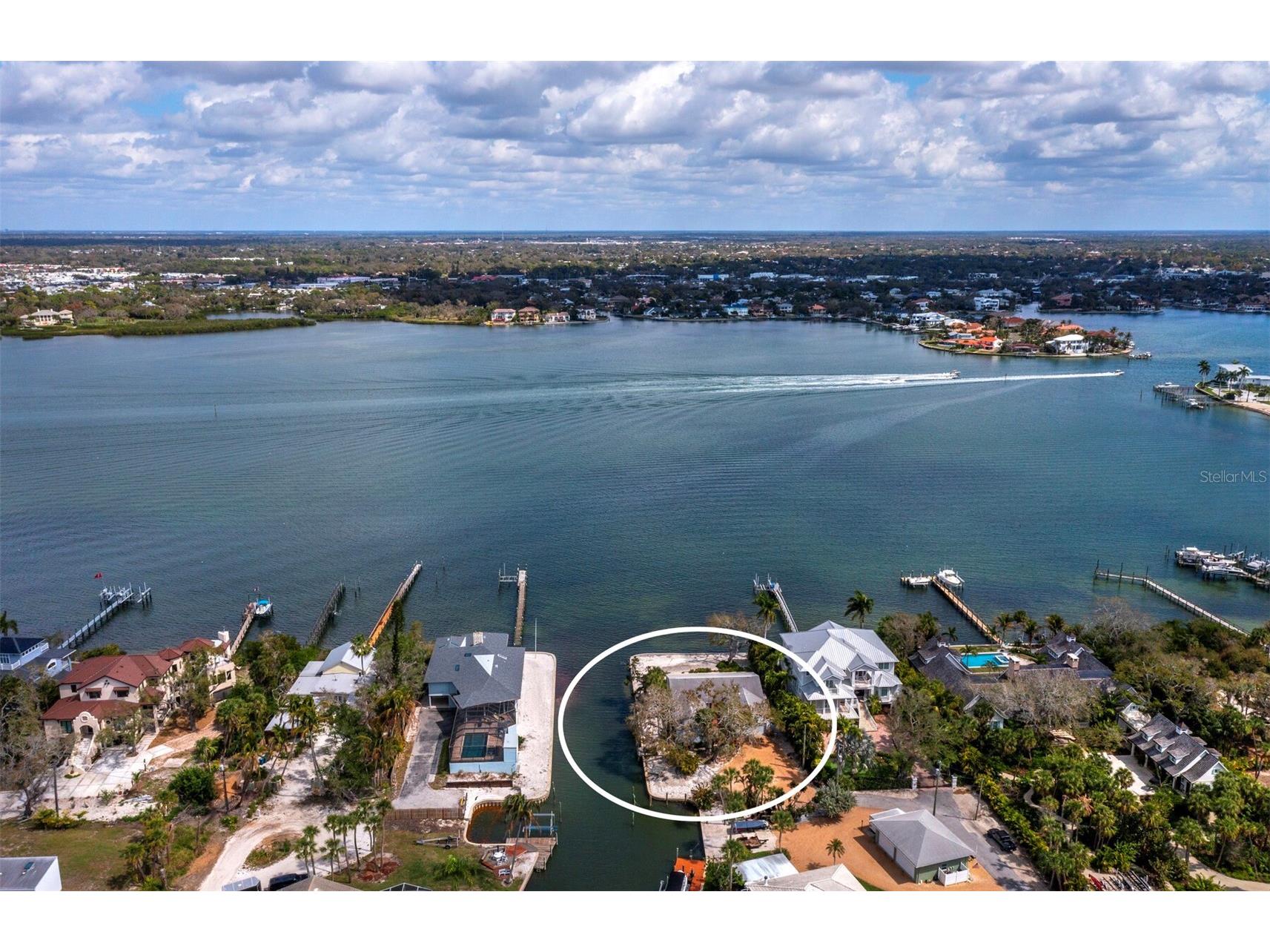 1267 Starboard Lane Sarasota FL 34242 - LITTLE SARASOTA BAY A4685077 image3