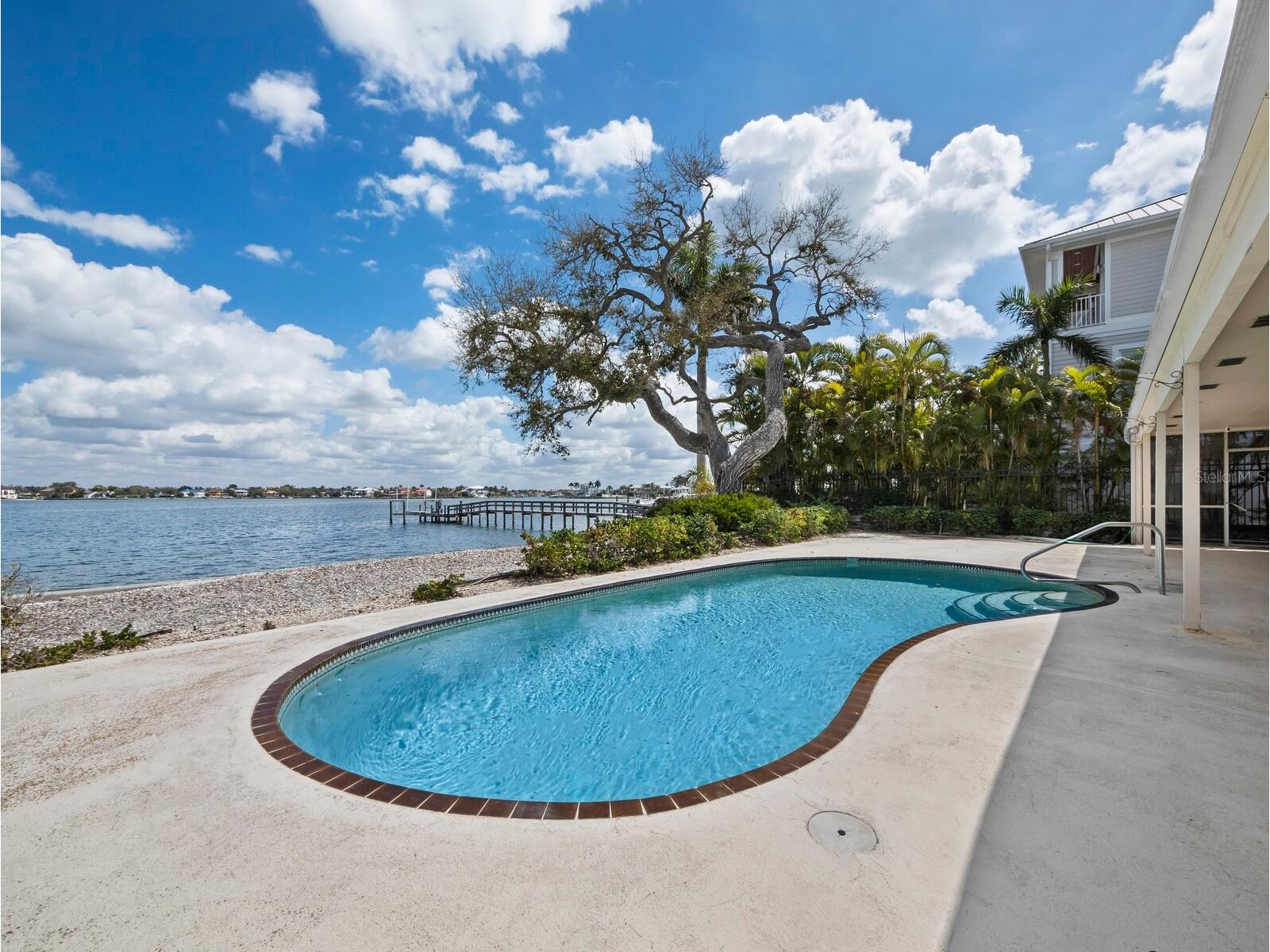 1267 Starboard Lane Sarasota FL 34242 - LITTLE SARASOTA BAY A4685279 image6