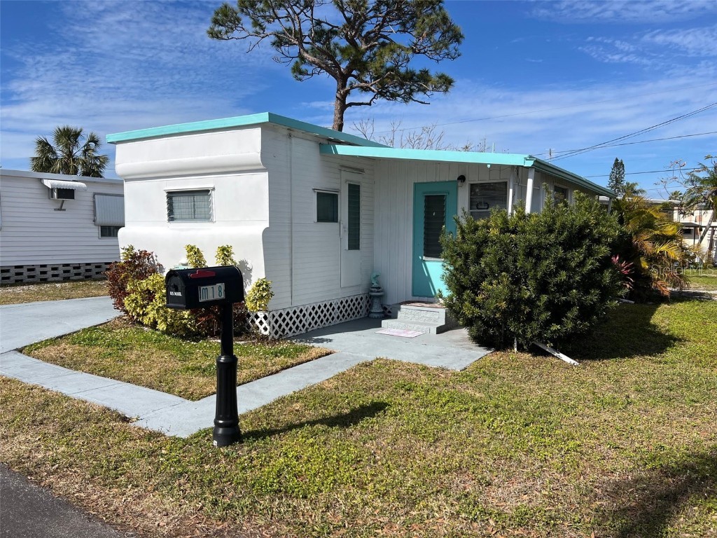 12674 Seminole Boulevard #M18 Largo FL 33778 TB8344047 image1
