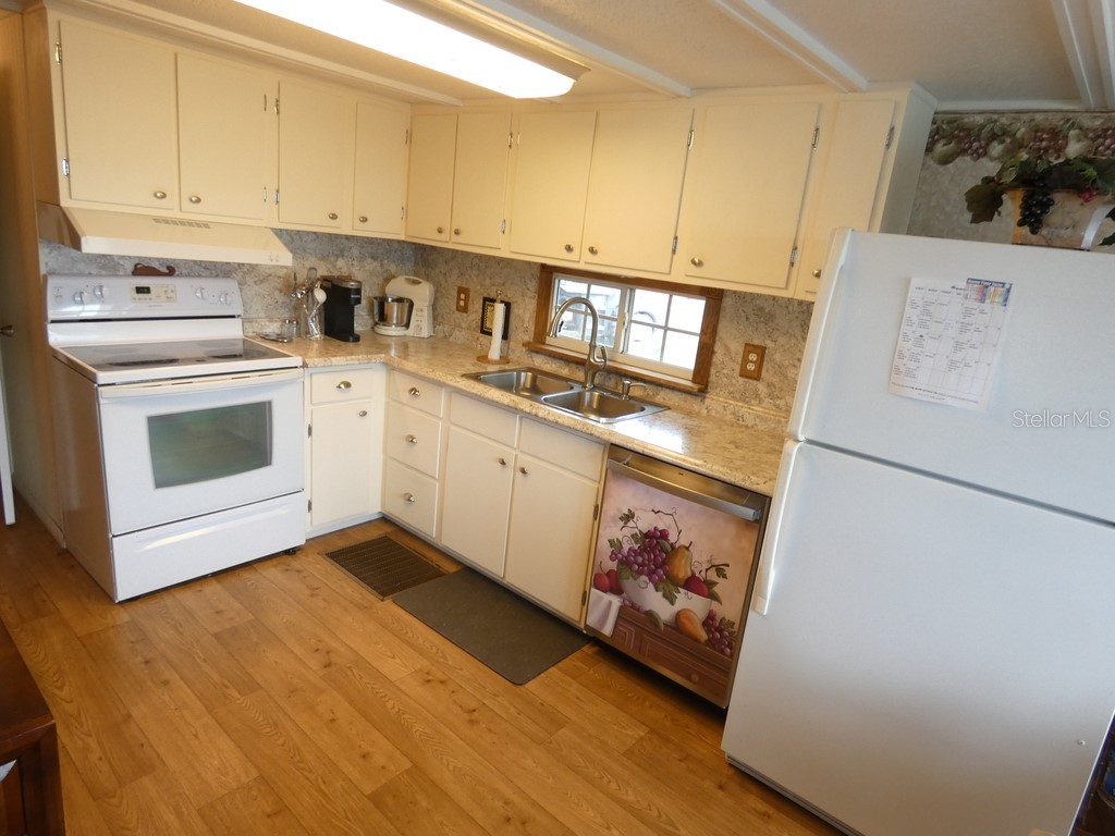 12674 Seminole Boulevard #S8 Largo FL 33778 W7885197 image3