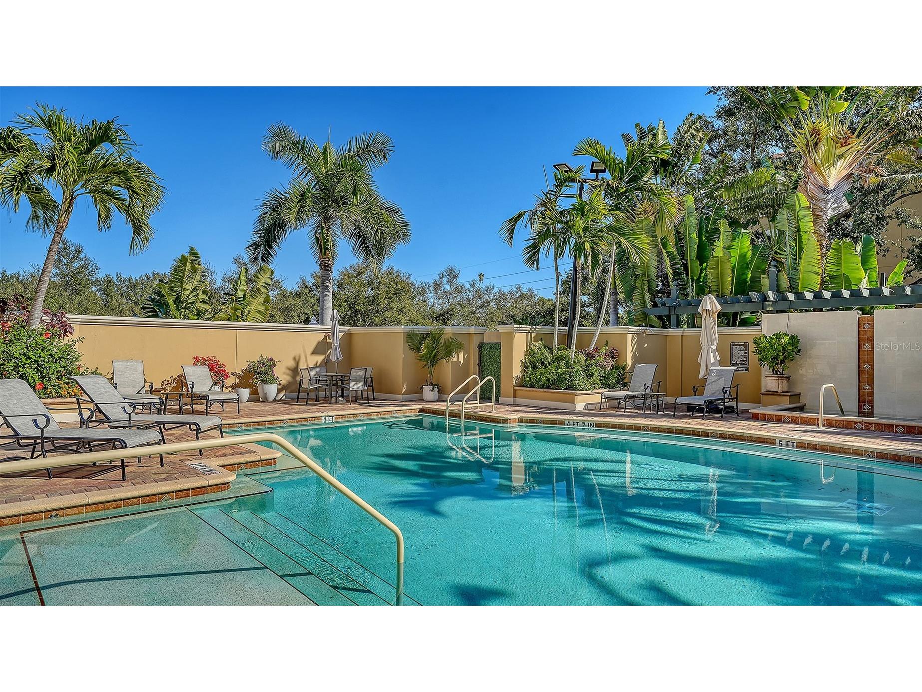 1268 11th Street #2403 Sarasota FL 34236 A4681291 image21