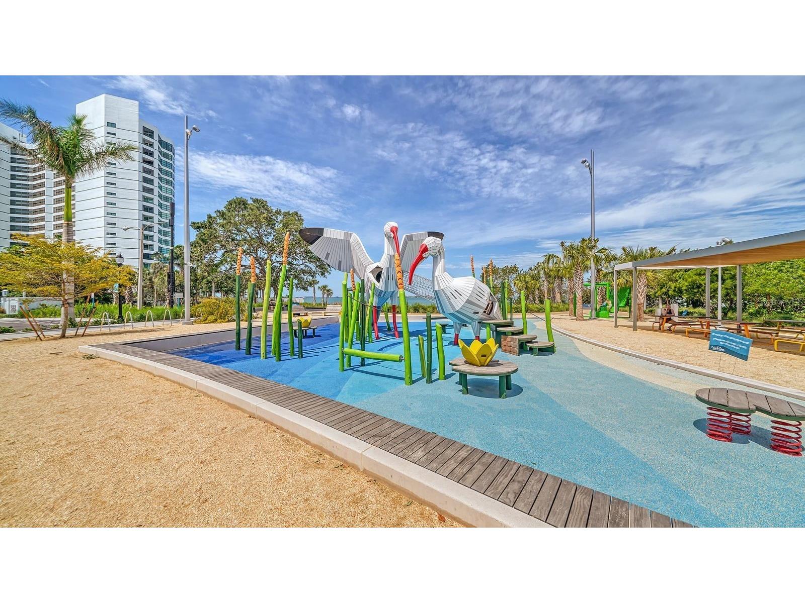 1268 11th Street #2403 Sarasota FL 34236 A4681291 image31