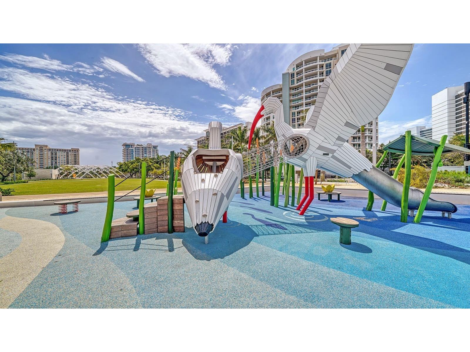 1268 11th Street #2403 Sarasota FL 34236 A4681291 image32